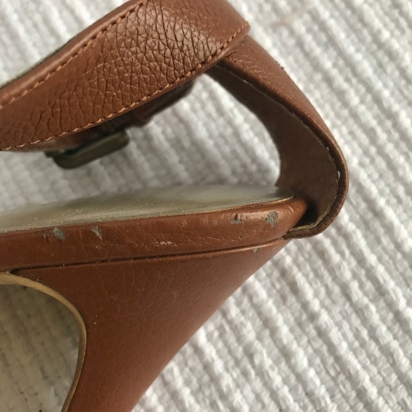 Nine West Tan Heels - Picture 6 of 8